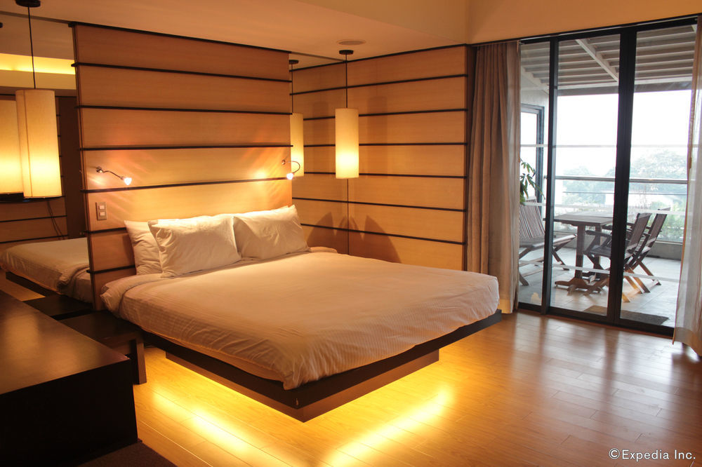 Soleste Suites Quezon City Buitenkant foto