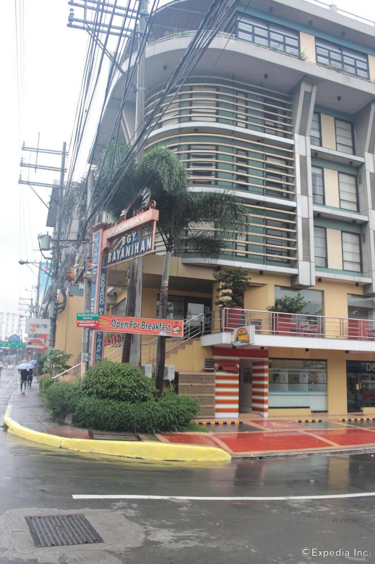 Soleste Suites Quezon City Buitenkant foto