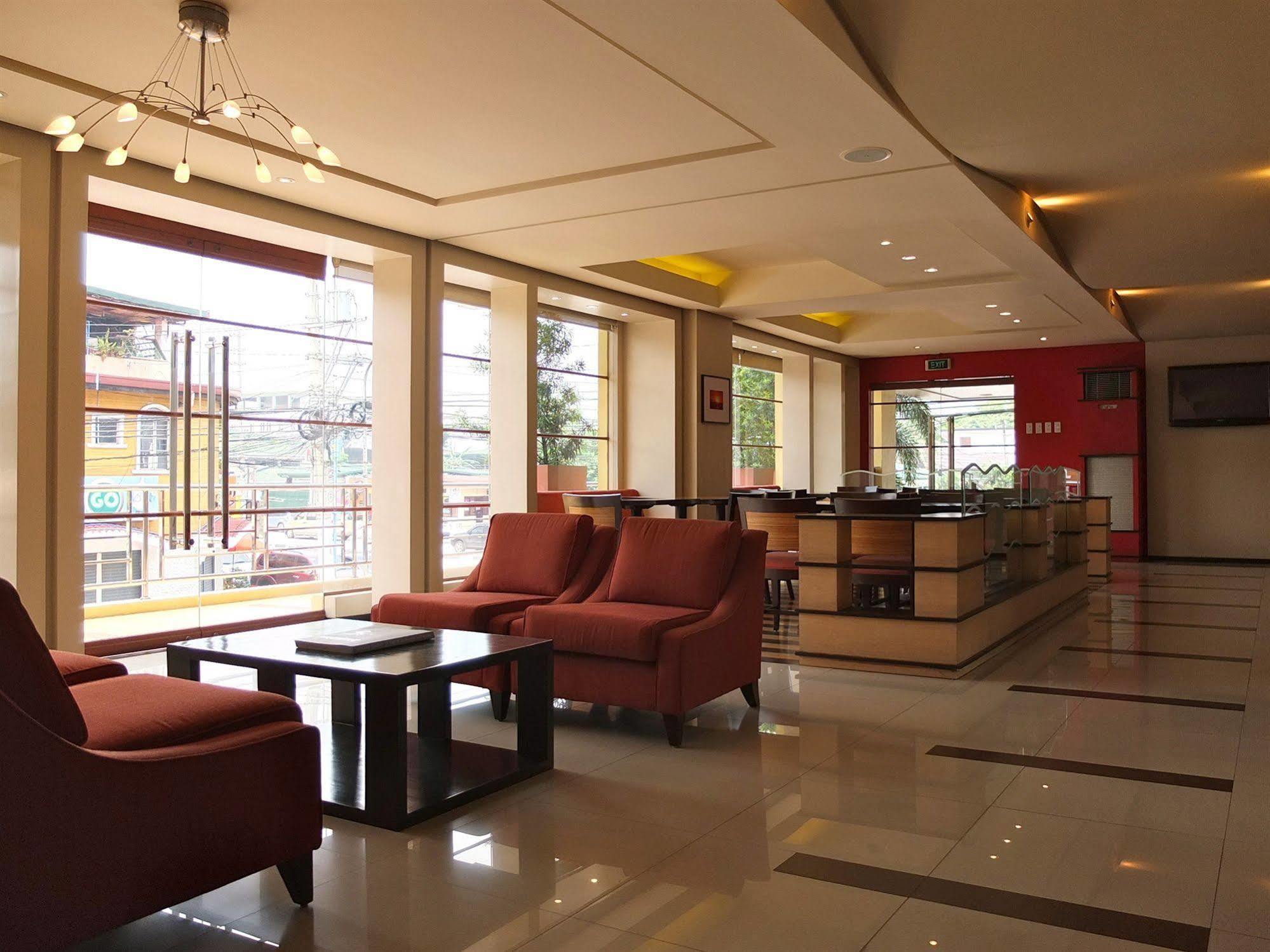 Soleste Suites Quezon City Buitenkant foto