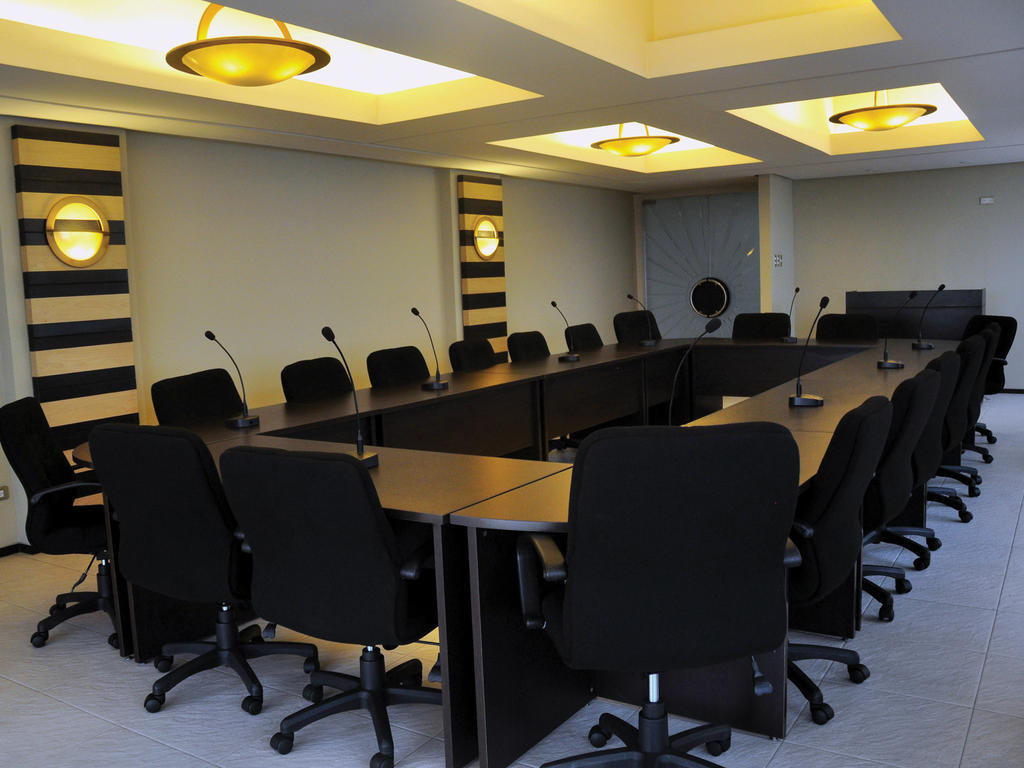Soleste Suites Quezon City Buitenkant foto